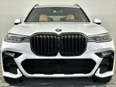 Thumbnail of 2022 Mineral White Metallic BMW X7