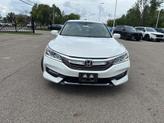 Thumbnail of 2017 White Orchid Pearl Honda Accord