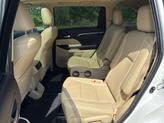 Thumbnail of 2014 Blizzard Pearl Toyota Highlander
