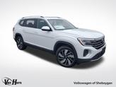Photo of 2025 Opal White Pearl Volkswagen Atlas