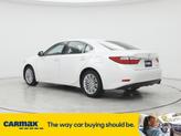 Thumbnail of 2014 White Lexus ES 350