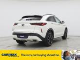 Thumbnail of 2022 White INFINITI QX55