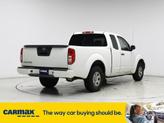 Thumbnail of 2017 White Nissan Frontier