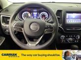 Thumbnail of 2019 White Jeep Cherokee