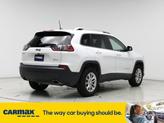 Thumbnail of 2019 White Jeep Cherokee