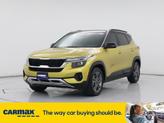 Thumbnail of 2022 Yellow Kia Seltos