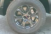 Thumbnail of 2025 Onyx Black GMC Canyon