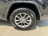 Thumbnail of 2015 Brilliant Black Crystal Pearlcoat Jeep Grand Cherokee