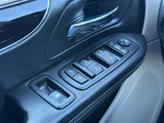 Thumbnail of 2016 Granite Crystal Metallic Clearcoat Chrysler Town & Country
