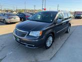 Thumbnail of 2016 Granite Crystal Metallic Clearcoat Chrysler Town & Country