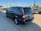 Thumbnail of 2016 Granite Crystal Metallic Clearcoat Chrysler Town & Country