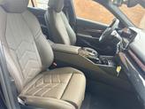 Thumbnail of 2026 Black Sapphire Metallic BMW i5