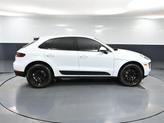 Thumbnail of 2018 White Porsche Macan