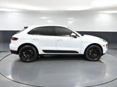 Thumbnail of 2018 White Porsche Macan
