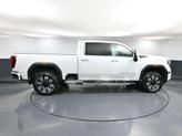 Thumbnail of 2025 White Frost Tricoat GMC Sierra 3500