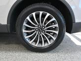 Thumbnail of 2023 CERAMIC PEARL MET 3C Lincoln Aviator