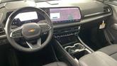 Thumbnail of 2025 Summit White Chevrolet Traverse