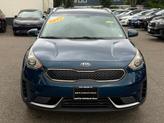 Thumbnail of 2017 Deep Cerulean Kia Niro