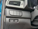 Thumbnail of 2017 Deep Cerulean Kia Niro