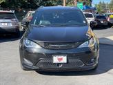 Thumbnail of 2020 Brilliant Black Crystal Pearlcoat Chrysler Pacifica