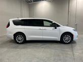 Thumbnail of 2025 Bright White Clearcoat Chrysler Pacifica