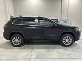 Thumbnail of 2021 Sangria Metallic Jeep Cherokee