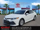 Photo of 2023 Ice Cap Toyota Camry