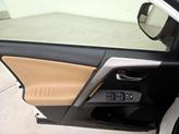 Thumbnail of 2016 White Toyota RAV4