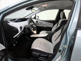 Thumbnail of 2016 Green Toyota Prius