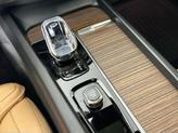 Thumbnail of 2022 Crystal White Metallic Volvo XC60