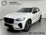 Photo of 2025 White Volvo XC60