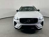 Thumbnail of 2025 Crystal White Metallic Volvo XC60