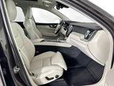 Thumbnail of 2022 Pine Gray Metallic Volvo XC60