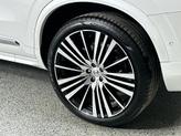 Thumbnail of 2025 Crystal White Metallic Volvo XC90