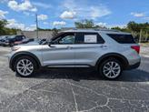 Thumbnail of 2022 Iconic Silver Metallic Ford Explorer