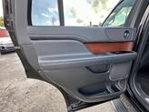 Thumbnail of 2022 Infinite Black Metallic Clearcoat Lincoln Navigator
