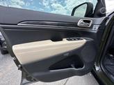 Thumbnail of 2017 Recon Green Clearcoat Jeep Grand Cherokee