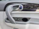 Thumbnail of 2013 White Buick Enclave