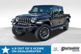 Photo of 2020 Black Clearcoat Jeep Gladiator