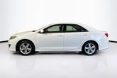 Thumbnail of 2014 White Toyota Camry