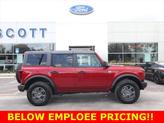 Thumbnail of 2025 Ruby Red Metallic Tinted Clearcoat Ford Bronco