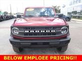 Thumbnail of 2025 Ruby Red Metallic Tinted Clearcoat Ford Bronco