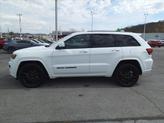 Thumbnail of 2019 Bright White Clearcoat Jeep Grand Cherokee