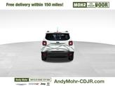 Thumbnail of 2019 Alpine White Clearcoat Jeep Renegade