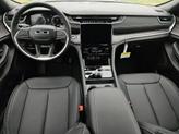 Thumbnail of 2025 Diamond Black Jeep Grand Cherokee