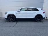 Thumbnail of 2022 Pure White Volkswagen Atlas Cross Sport