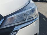 Thumbnail of 2024 Aspen White Tricoat/Super Black Nissan Kicks