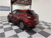 Thumbnail of 2021 Scarlet Ember Tintcoat Nissan Kicks