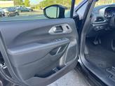 Thumbnail of 2026 Diamond Black Crystal Pearlcoat Chrysler Pacifica