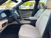 Thumbnail of 2025 Baltic Gray Metallic Clearcoat Jeep Grand Cherokee L